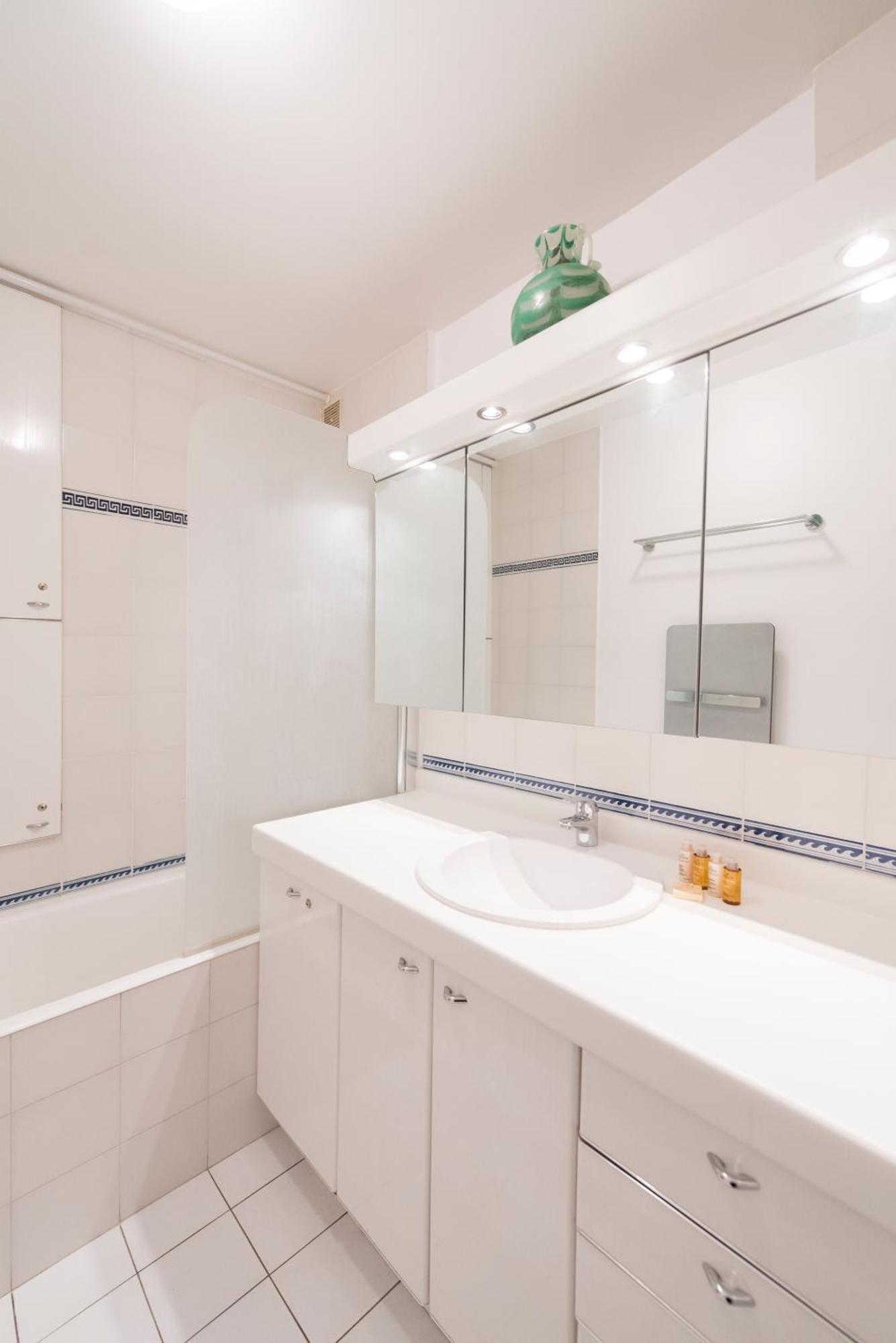 Appartamento Veeve - Near Pont De Grenelle Parigi
